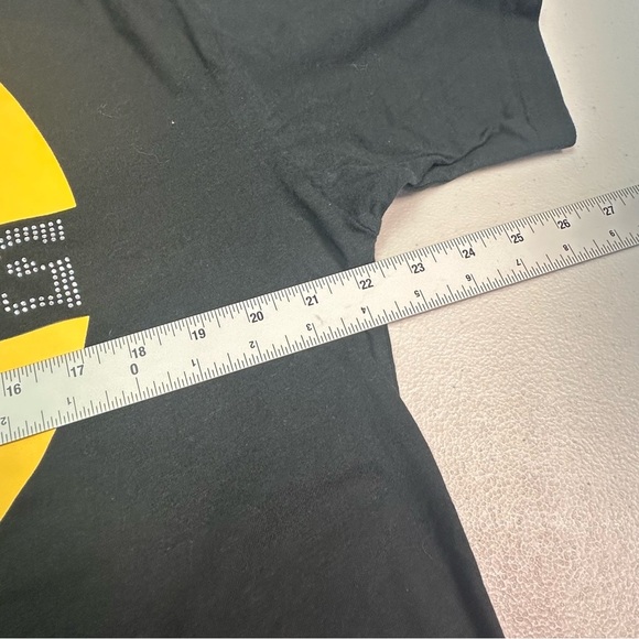 Wu-Tang Clan Black and Yellow Short Sleeve Tee - Picture 2 of 5